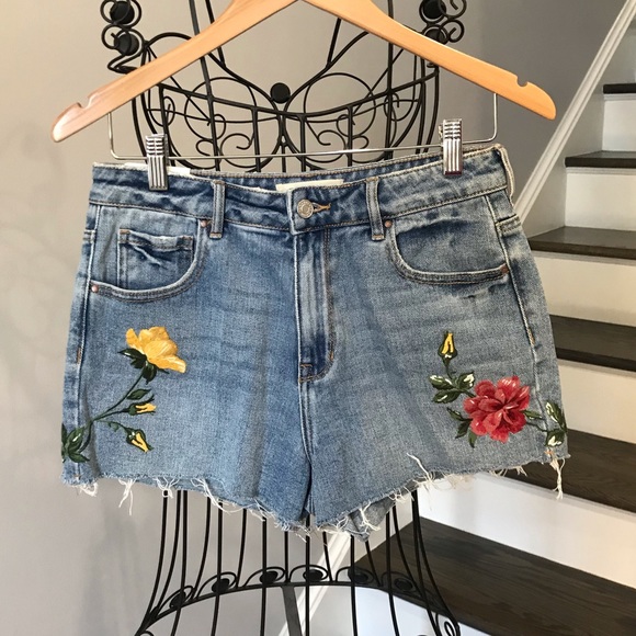 PacSun Pants - Pacsun High Rise Jean Shorts Size 28 NWT